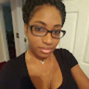 Meet your Posher, Simone